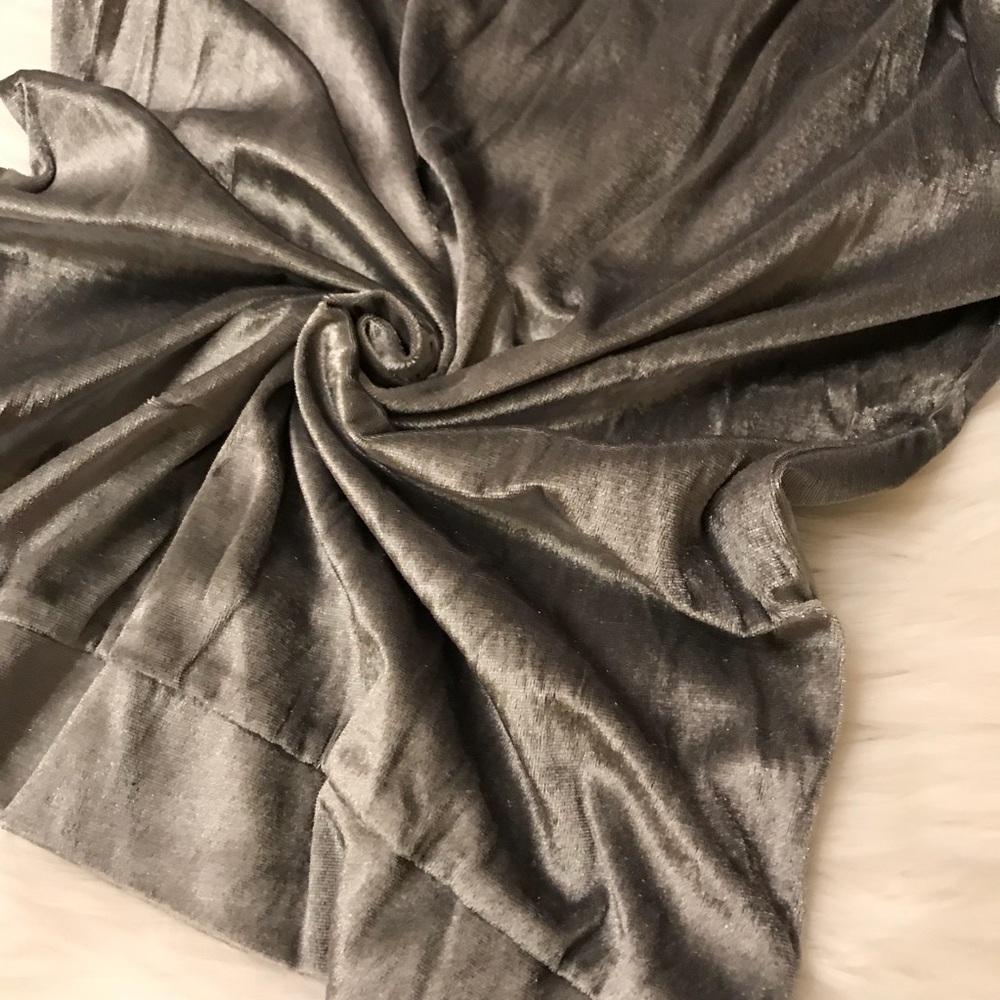 Sexy Health Grey Faux Velvet Two Piece Casual Set - Picture 8 of 8